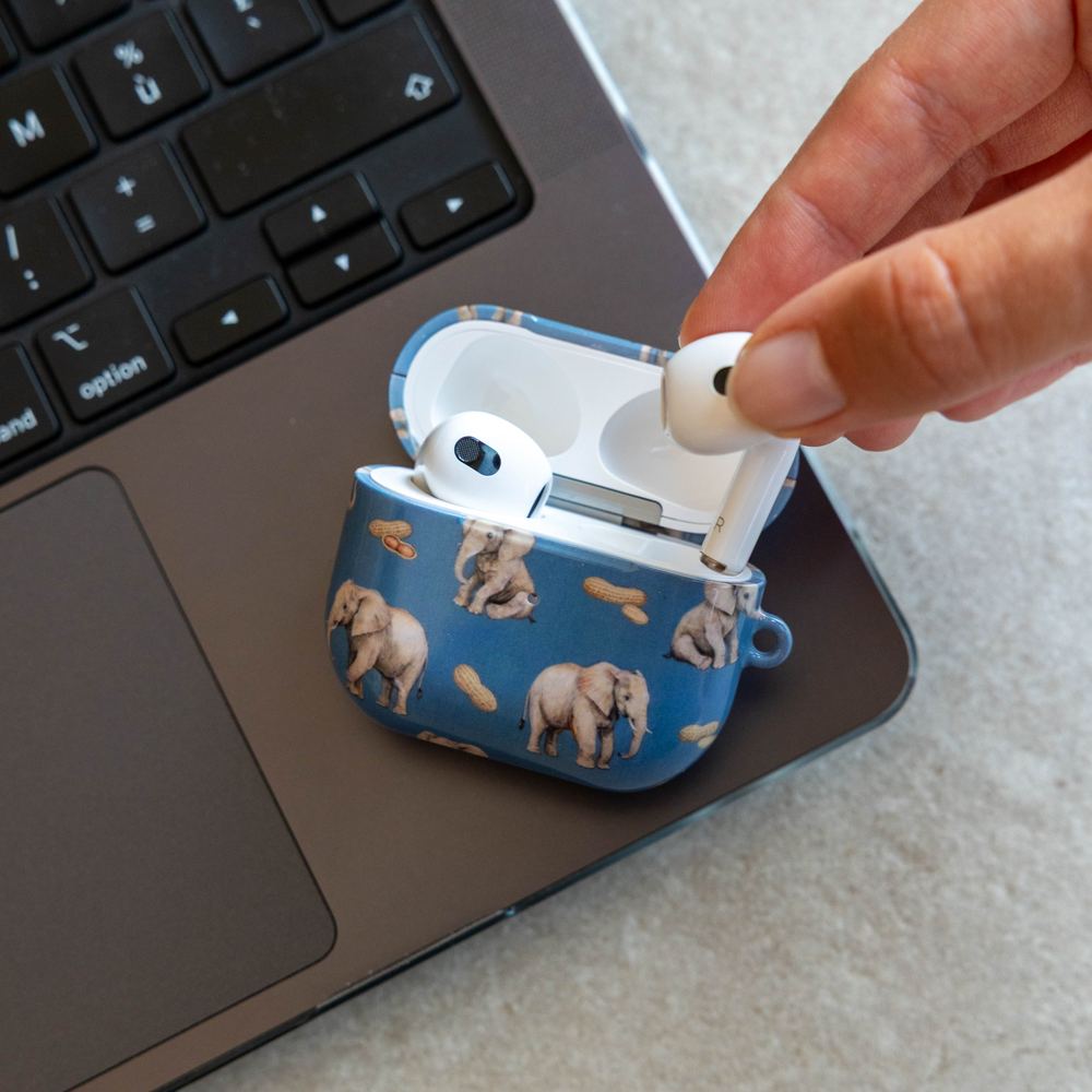 AirPods cases with trendy designs
